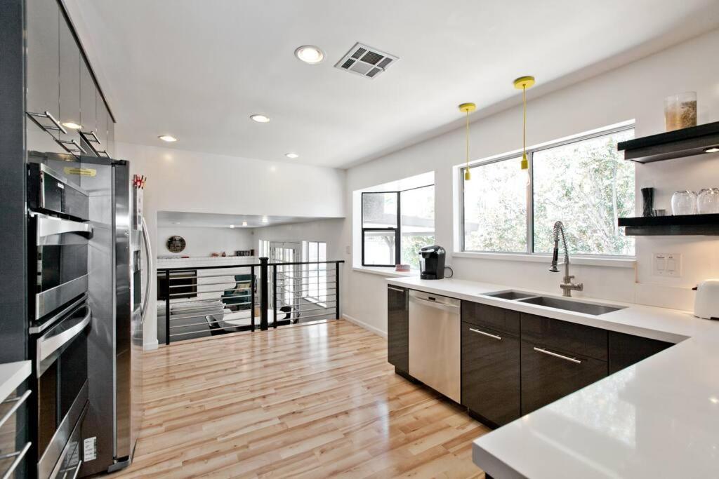 Bright, Modern 4Br With Beautiful Backyard & Pool! Villa Las Vegas Exterior foto